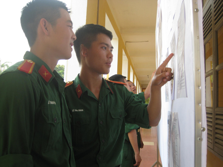 Cử tri trẻ hướng về ngày bầu cử