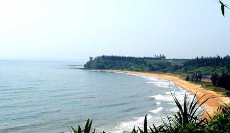 Mong mỏi biển sớm bình yên