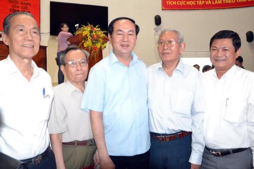 Cử tri TP Hồ Chí Minh kiến nghị nhiều vấn đề về tham nhũng, an sinh xã hội 