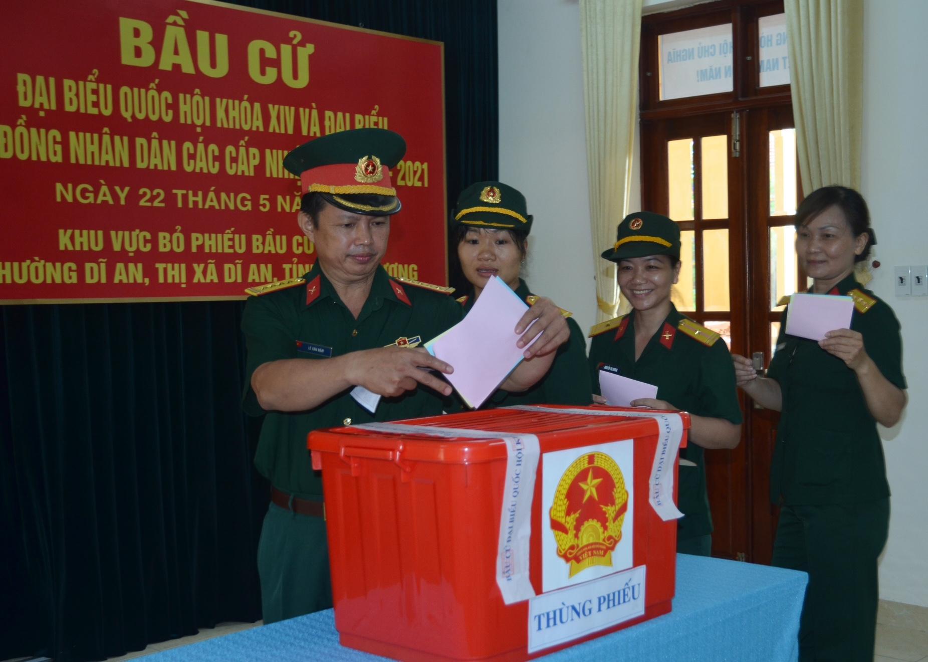 Ngày hội trên Thành phố mang tên Bác