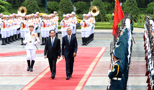 Lãnh đạo nước ta đón tiếp, hội đàm với Tổng thống Hoa Kỳ Ba-rắc Ô-ba-ma

