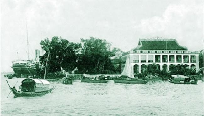 Bến Nhà Rồng được người Pháp xây dựng từ năm 1863 (ảnh tư liệu tại Bến Nhà Rồng).