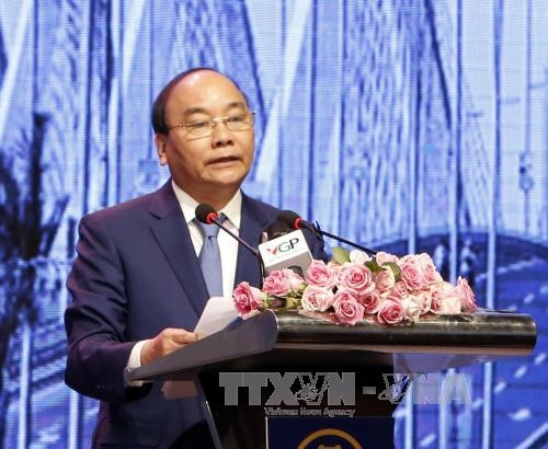 Thủ tướng Nguyễn Xuân Phúc: Hà Nội phải thực sự cầu thị, sẵn sàng đổi mới để hỗ trợ doanh nghiệp 