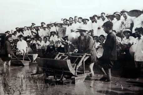 CỘI NGUỒN SỨC MẠNH
