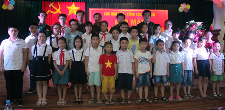 Nụ cười của con, hạnh phúc của cha mẹ