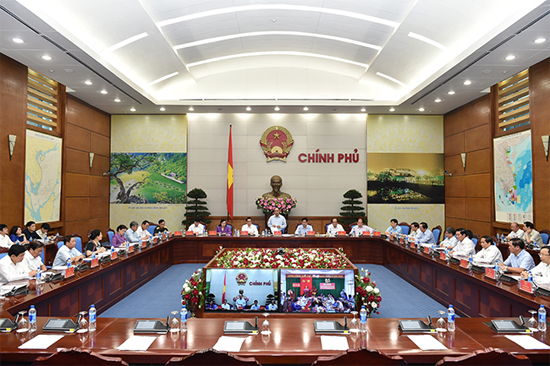 KHÔNG THỂ LƠ MƠ VỀ LUẬT
