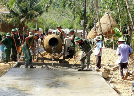 Nói dân nghe, làm dân tin