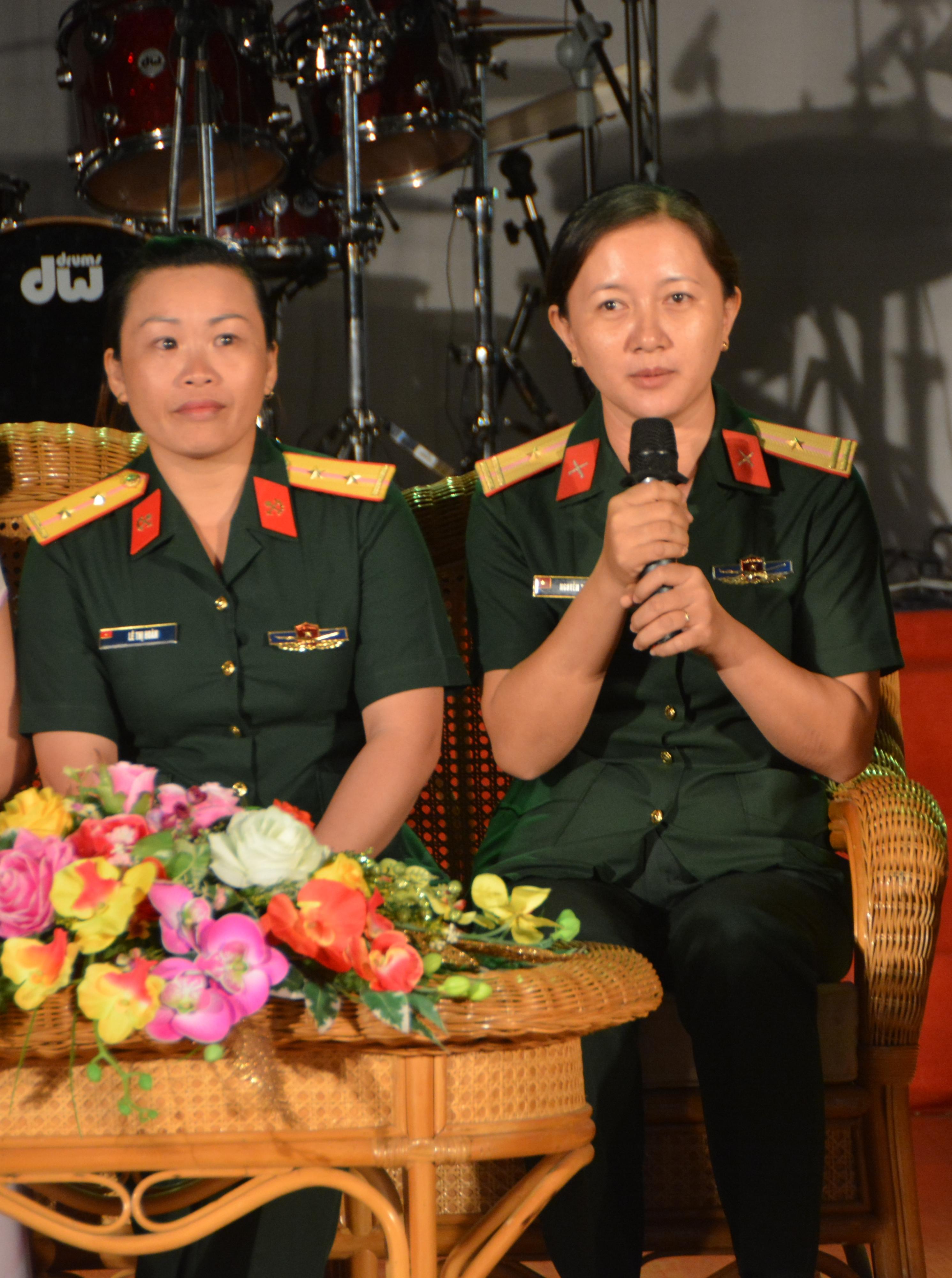 Hạnh phúc của nữ quân nhân 