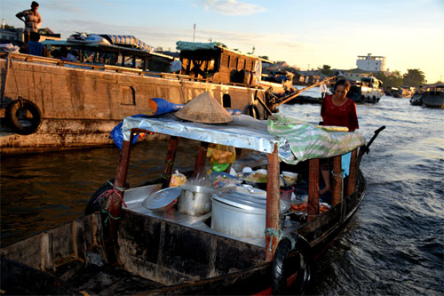 Khám phá chợ nổi Cái Răng
