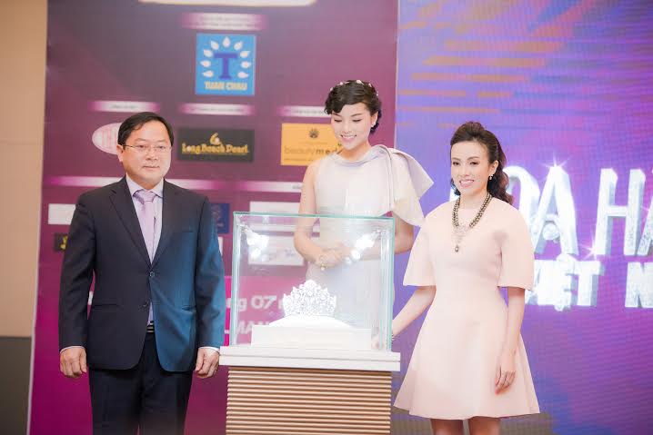 140 thí sinh phía Bắc tham dự sơ khảo Hoa hậu Việt Nam 2016 