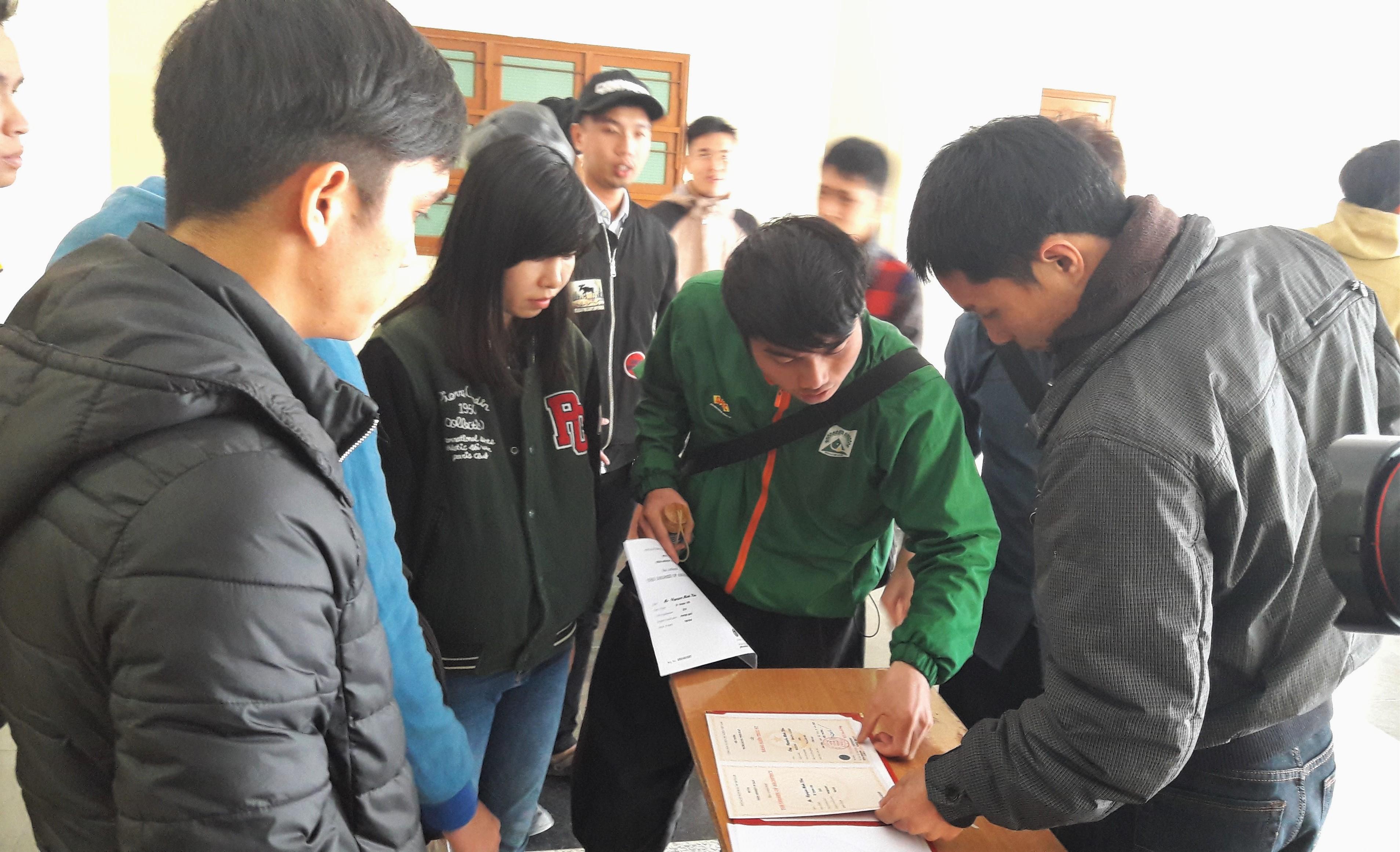 Nghiêm túc rút kinh nghiệm về sai sót trong cấp bằng tốt nghiệp