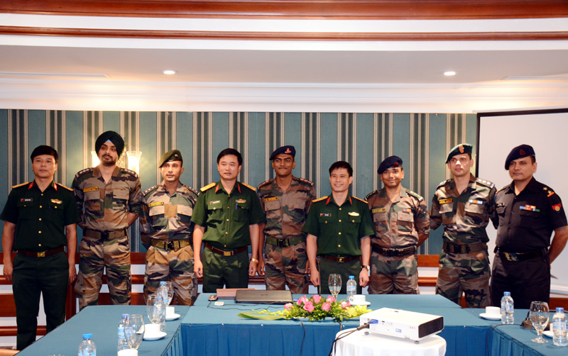 Đoàn sĩ quan trẻ Ấn Độ thăm, giao lưu tại Việt Nam
