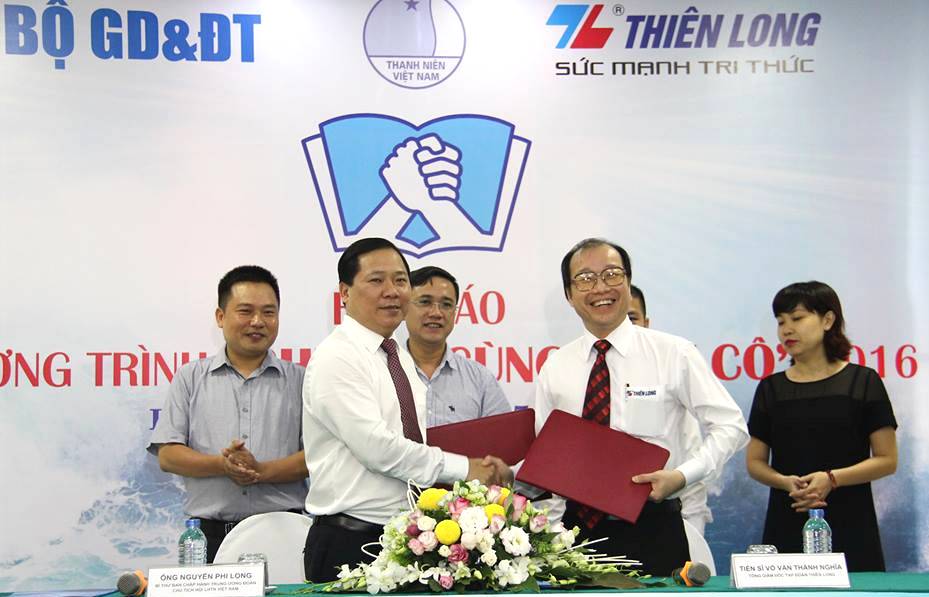 Vinh danh 42 giáo viên công tác tại vùng biển đảo 