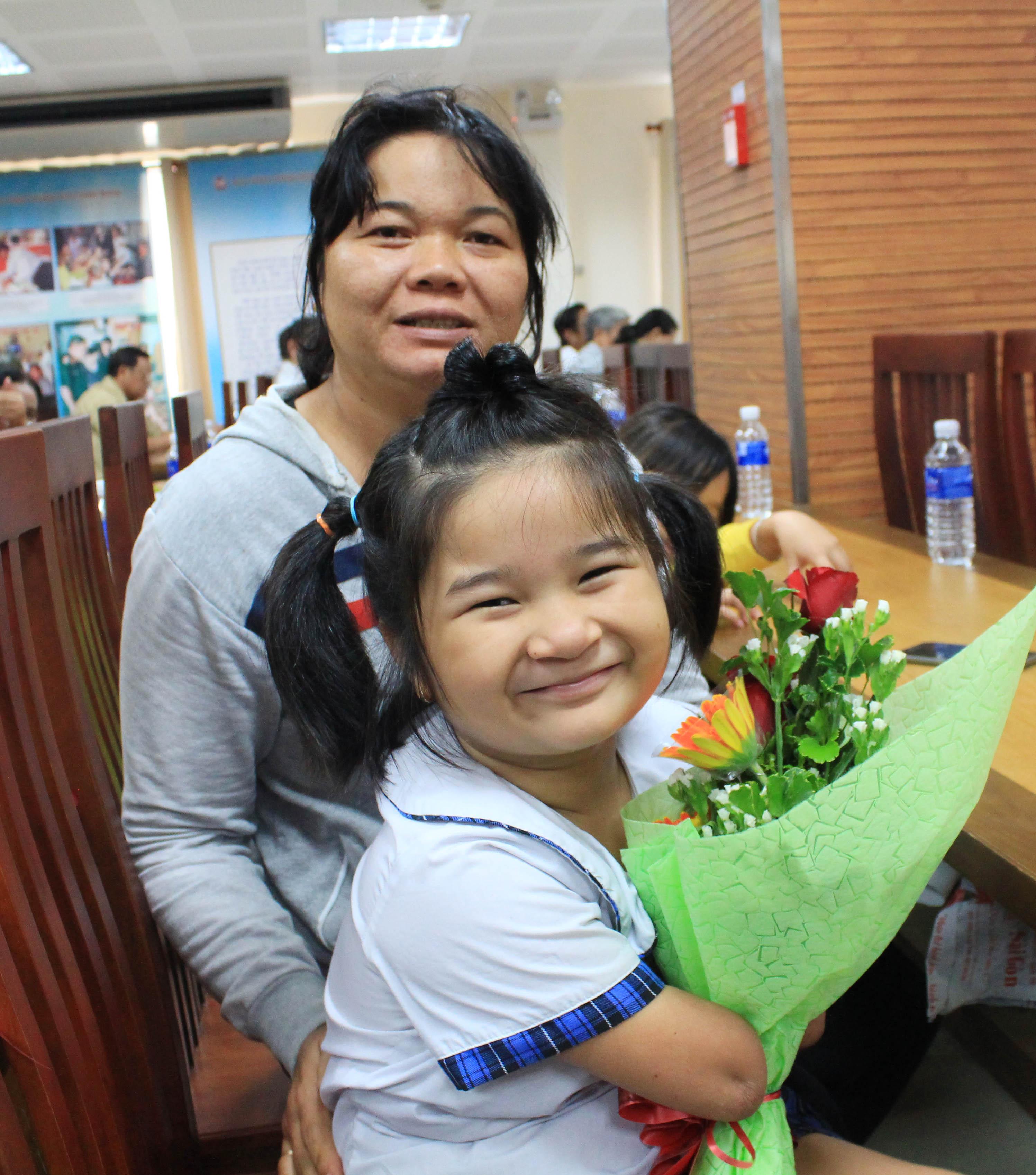 Vượt qua nỗi đau da cam 