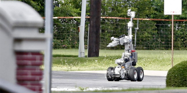 Mỹ lần đầu tiên sử dụng rô-bốt cài bom tiêu diệt tội phạm