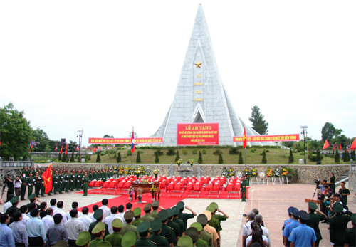 Đẩy nhanh tiến độ, với trách nhiệm và hiệu quả cao hơn
