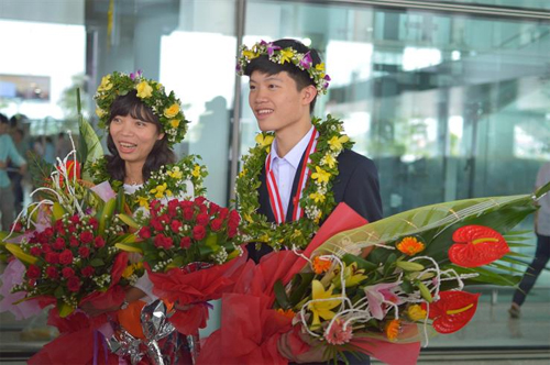 Phê duyệt chủ trương đầu tư  “Chương trình phát triển giáo dục trung học, giai đoạn 2”
