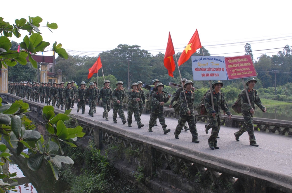 Họ phải chuẩn bị quân tư trang đầy đủ cho việc học dài ngày ngoài thực địa.