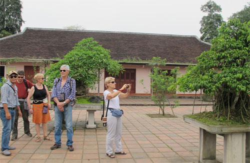 Nhận rõ, khắc phục điểm yếu để thu hút du khách
