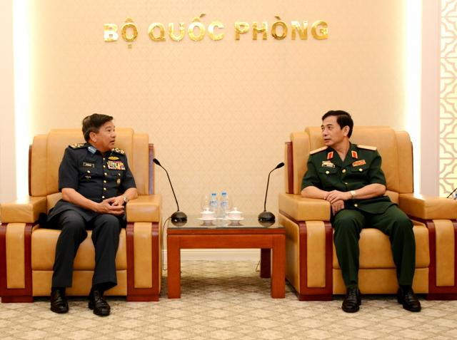 Tổng Tham mưu trưởng QĐND Việt Nam tiếp Tư lệnh Không quân Hoàng gia Ma-lai-xi-a