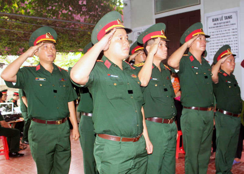 Đại úy Cao Xuân Tú, hình ảnh cao đẹp về tình đồng đội