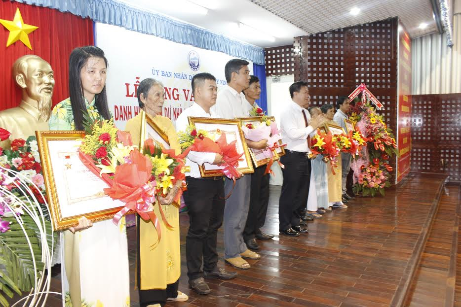 Tây Ninh phong tặng và truy tặng danh hiệu Bà mẹ Việt Nam anh hùng
