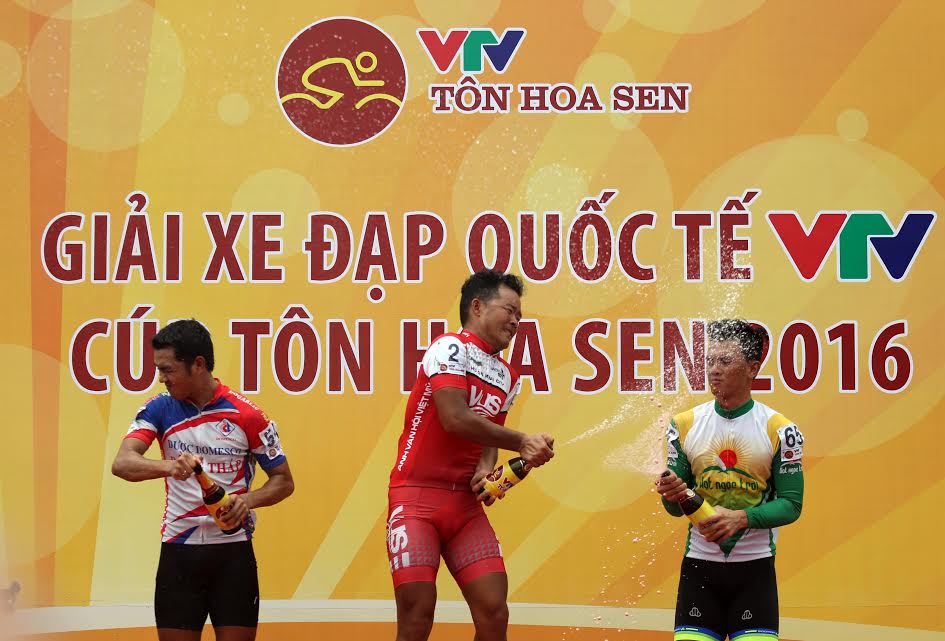 Chặng 6 Giải xe đạp quốc tế VTV-Cúp Tôn Hoa Sen 2016: Lê Văn Duẩn lên tiếng