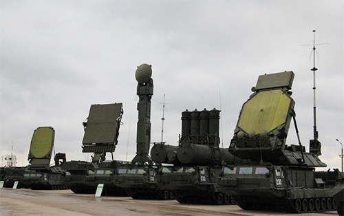 “S-300 lục quân” có đạn tên lửa đánh chặn mới