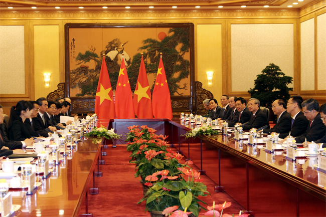 Thủ tướng Nguyễn Xuân Phúc hội đàm với Thủ tướng Trung Quốc Lý Khắc Cường