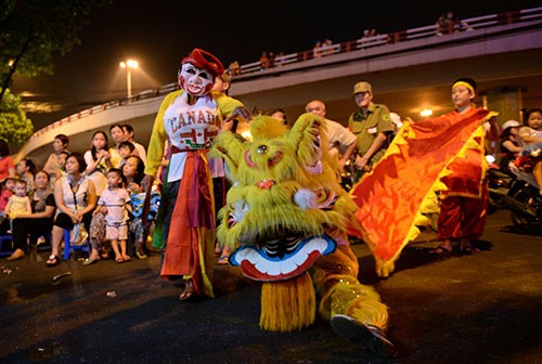 NGÀY HỘI CỦA TÌNH THƯƠNG YÊU