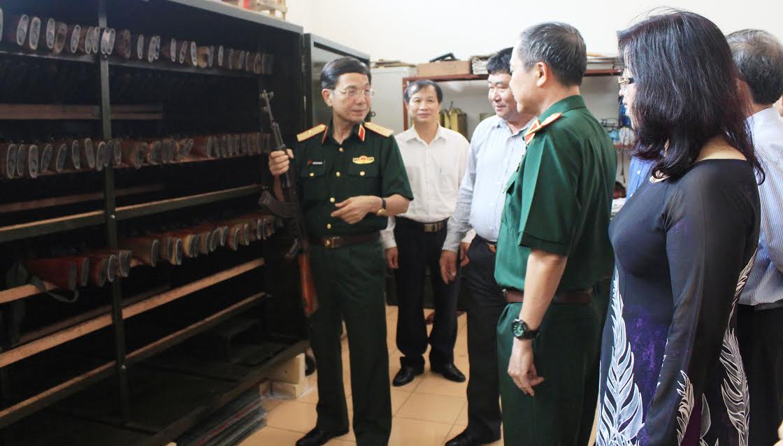 Hội đồng GDQP-AN Trung ương kiểm tra tại Đại học Quốc gia TP Hồ Chí Minh