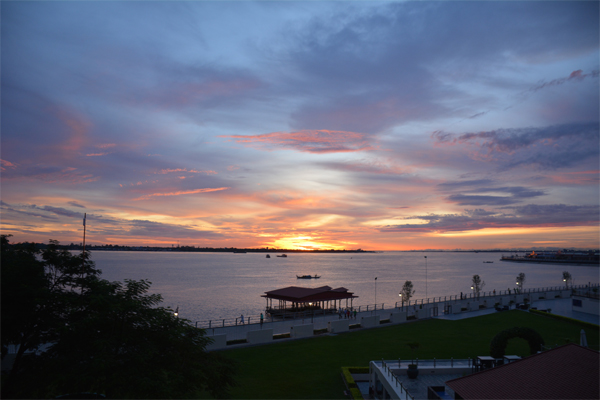 Việt Nam - Cam-pu-chia cùng hướng tới tương lai
