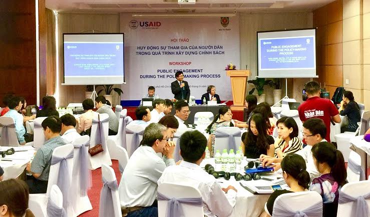 Lấy ý kiến người dân trong quá trình xây dựng chính sách