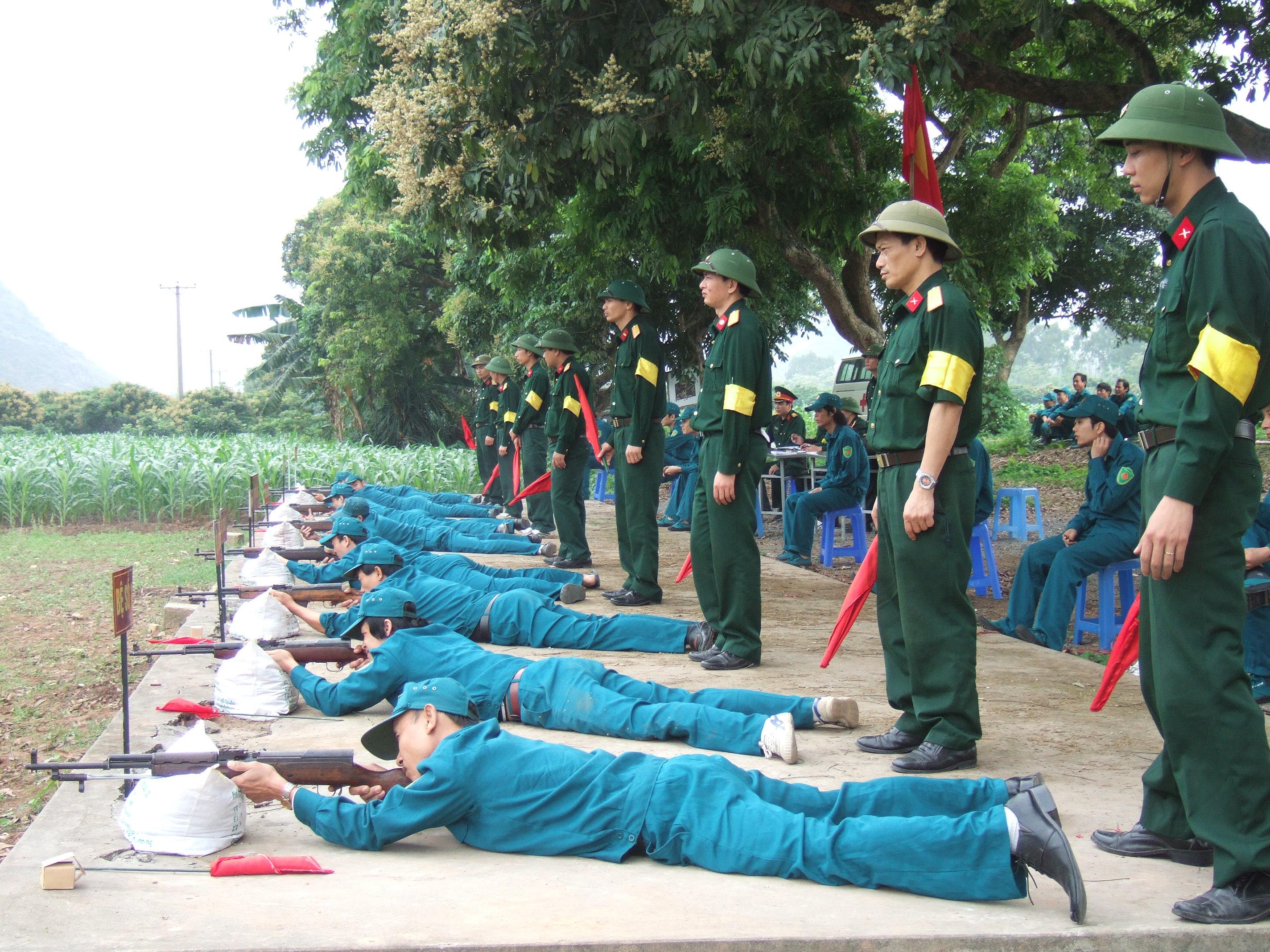 Trên nền truyền thống quê hương