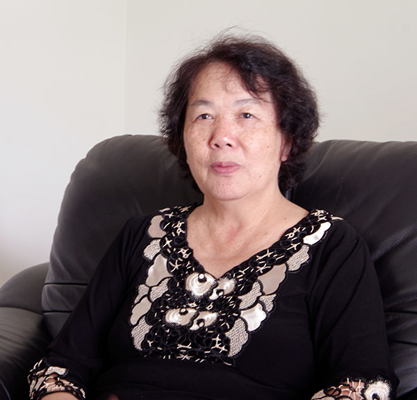 “Người mẹ khổng lồ”
