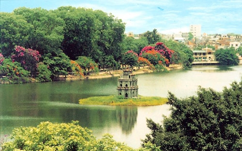 THỦ ĐÔ KIỂU MẪU, ĐI ĐẦU