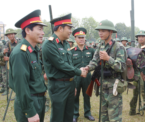 Tập trung củng cố lực lượng vũ trang, tạo thế vững trên địa bàn Tây Bắc
