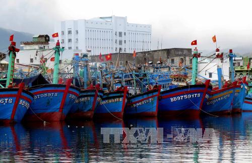 Công điện của Thủ tướng Chính phủ về việc khắc phục mưa lũ tại miền Trung và ứng phó khẩn cấp bão số 7