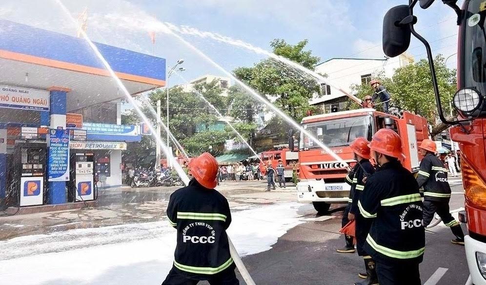 Quảng Ngãi diễn tập phương án chữa cháy và cứu nạn cứu hộ 