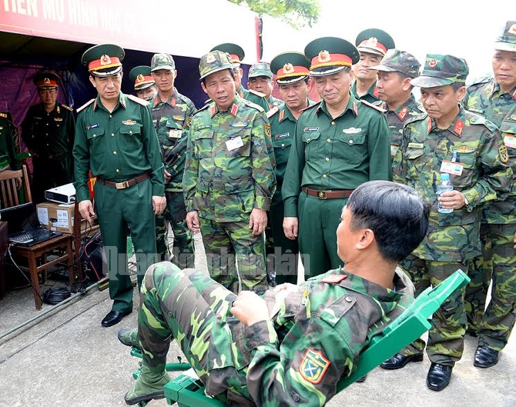 Mô hình Huấn luyện bơi bí mật của trường Sĩ quan lục quân 2.