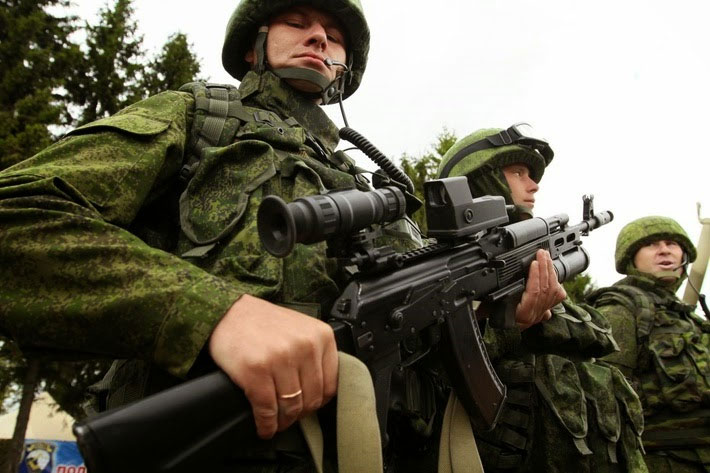 Bài 2: Các loại quân phục chiến đấu đa năng
