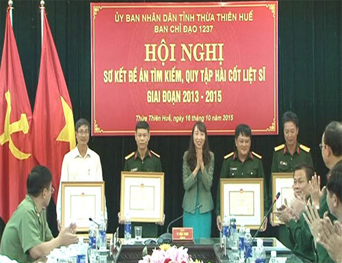 Người chiến sĩ hơn 20 năm lái xe tìm mộ liệt sĩ