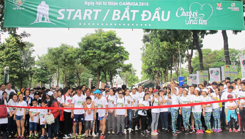 Hơn 13.000 người tham gia Ngày hội “Chạy vì trái tim năm 2016”
