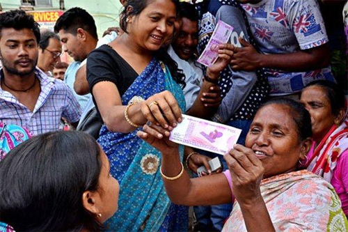 Đổi tiền để xóa bỏ 