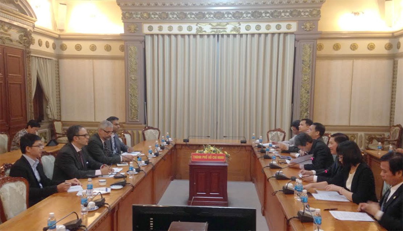 Tăng cường quan hệ hợp tác giữa TP Hồ Chí Minh và Tô-rôn-tô (Ca-na-đa)
