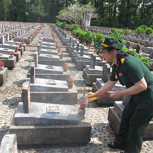 Tìm thân nhân của 4 liệt sĩ đang an táng tại Nghĩa trang liệt sĩ huyện Cái Bè