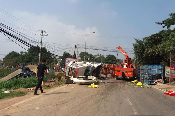 KHÔNG THỂ VÔ CẢM TRƯỚC TAI NẠN GIAO THÔNG