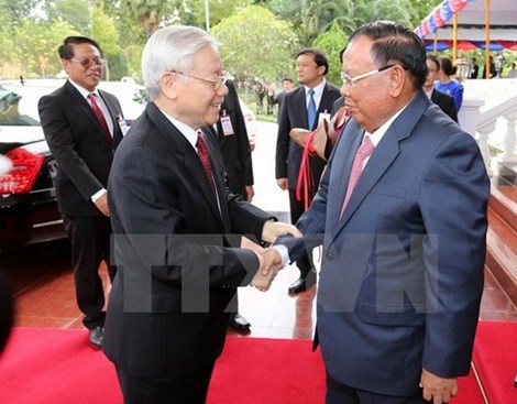 Tổng Bí thư Nguyễn Phú Trọng hội đàm với Tổng Bí thư, Chủ tịch nước Lào Bun-nhăng Vo-la-chít