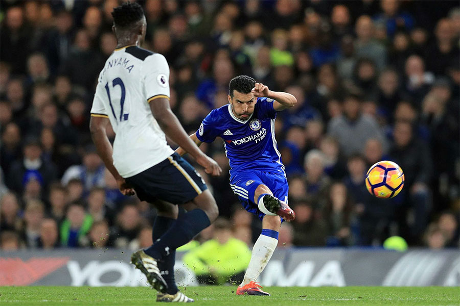 Thắng nhọc nhằn Tottenham, Chelsea trở lại ngôi đầu