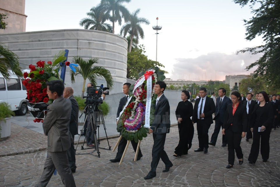 Hình ảnh Lễ viếng đồng chí Phi-đen Ca-xtơ-rô tại La Ha-ba-na
